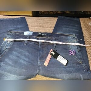 Becxy B Denim Capris Size 30 With Strech
